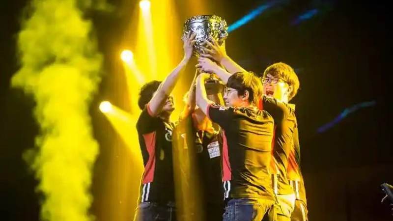 英雄联盟S16版本更新了什么？改动方向与适应思路